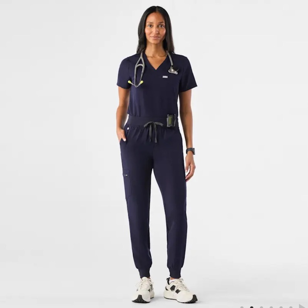 FIGS: Navy Scrub Set: Zamora Jogger Pant + Catarina Top
